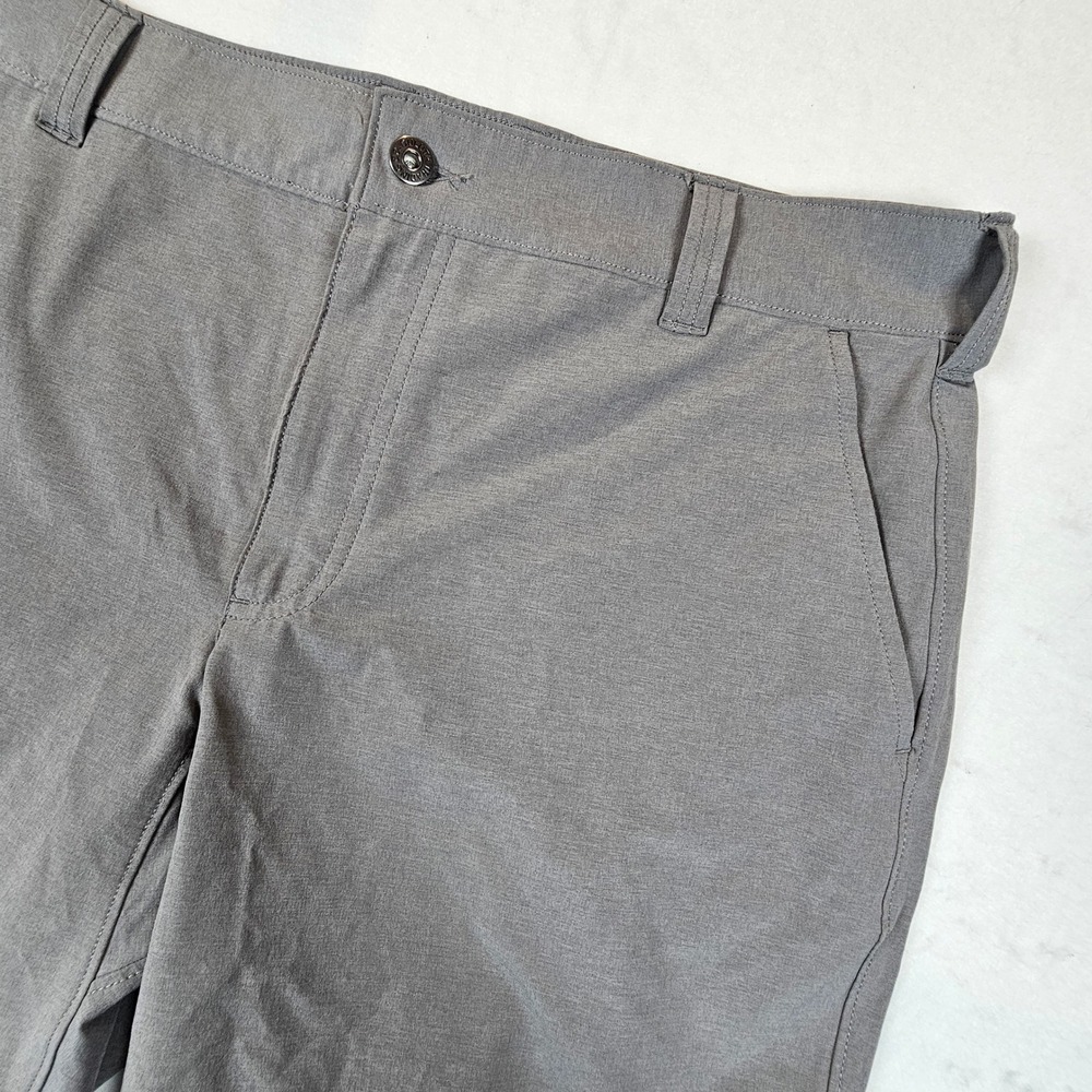 Duluth Trading Co Mens Standard Fit Performance Shorts Gray Size 34 Hiking Golf